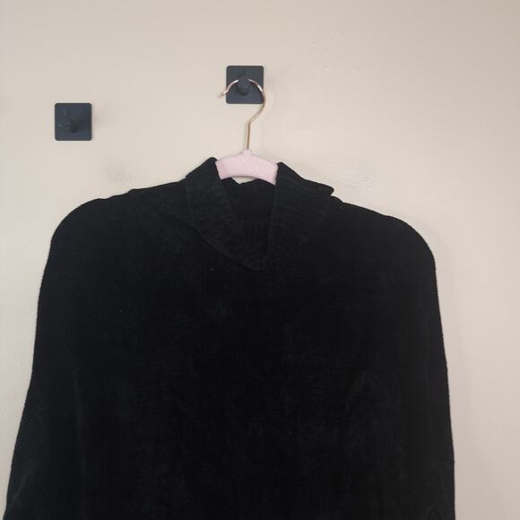 Vintage Jones New York Black Chenille Turtleneck Sweater Size M - Picture 2 of 7